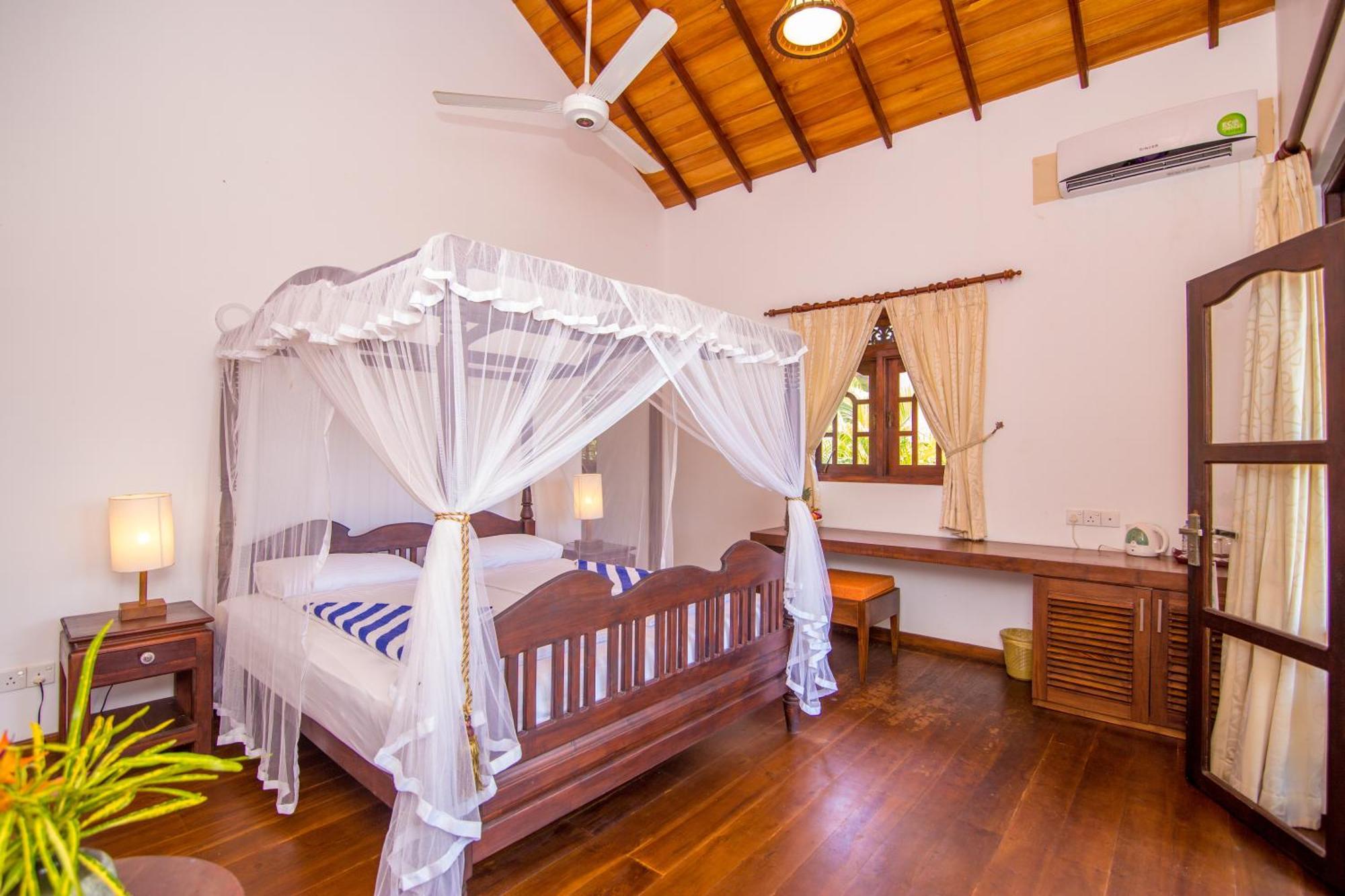 Lanka Beach Boutique Bungalows & Grand Villa Tangalle Εξωτερικό φωτογραφία